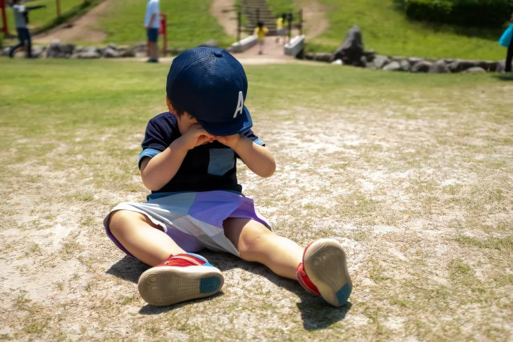 ずっと我慢していくの？負の連鎖を生む毒親の特徴と子どもに与える影響